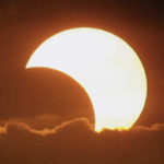 部分日食２０１９年１月６日に東京で観測できる時間！安全対策をぜひ